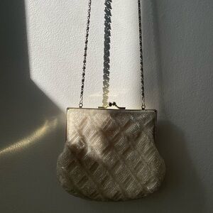 *Vintage* Beaded Clutch Purse Kiss Lock Crossbody Iridescent Shell Pearl